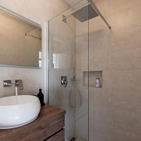 Senzen Guest house Baska Voda
