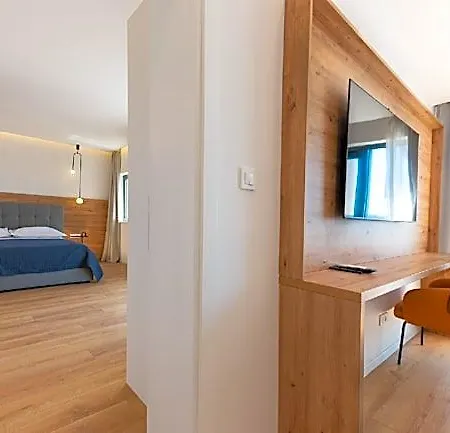 Senzen 4* Baška Voda